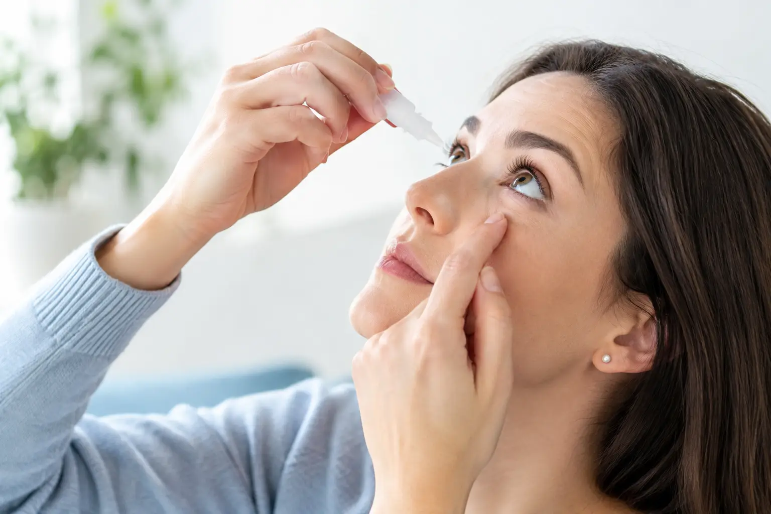 How to Use Preservative-Free Tears Safely